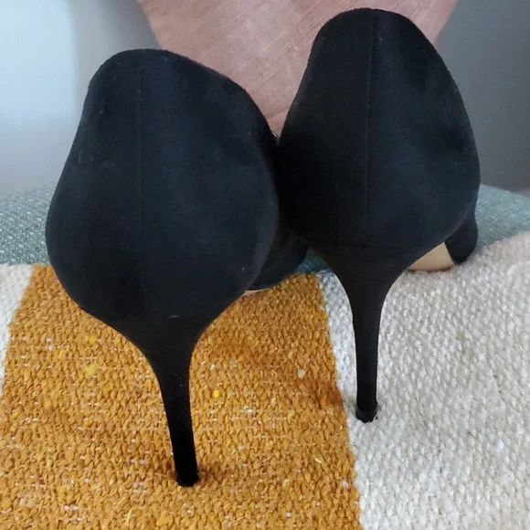 Aldo black heels with an 80's vibe - Picture 3 of 7